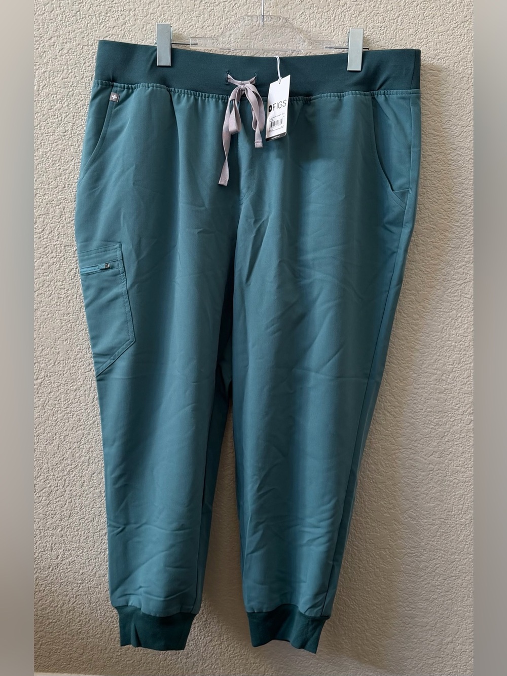 FIGS Women’s 3XLP PETITE High Waisted Zamora Jogger Scrub Pant Hydrogreen (Teal)